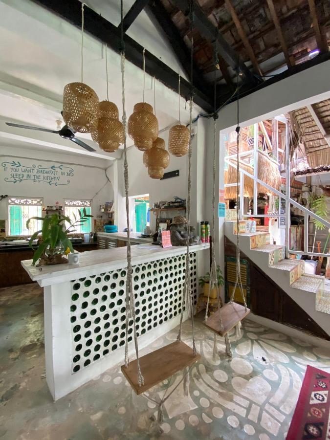 The Bodhi Tree Karimunjawa Hostel Kültér fotó