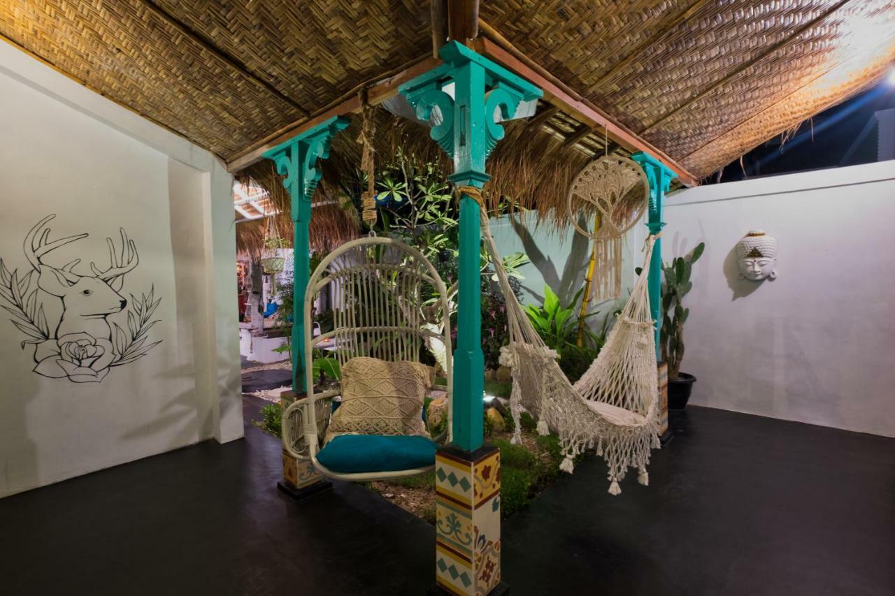 The Bodhi Tree Karimunjawa Hostel Kültér fotó