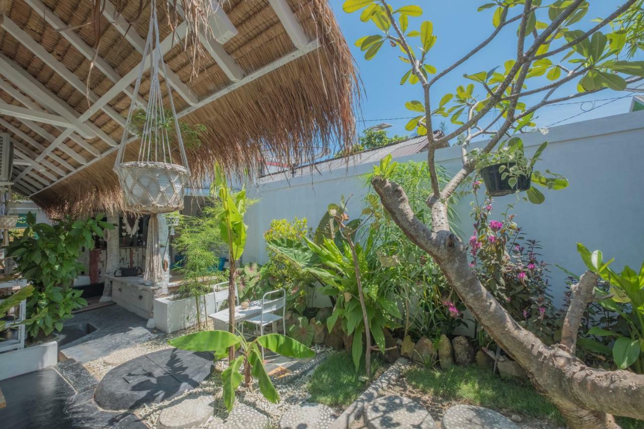 The Bodhi Tree Karimunjawa Hostel Kültér fotó