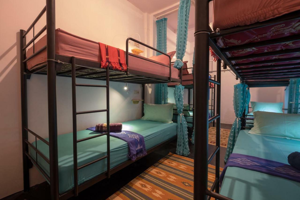 The Bodhi Tree Karimunjawa Hostel Kültér fotó